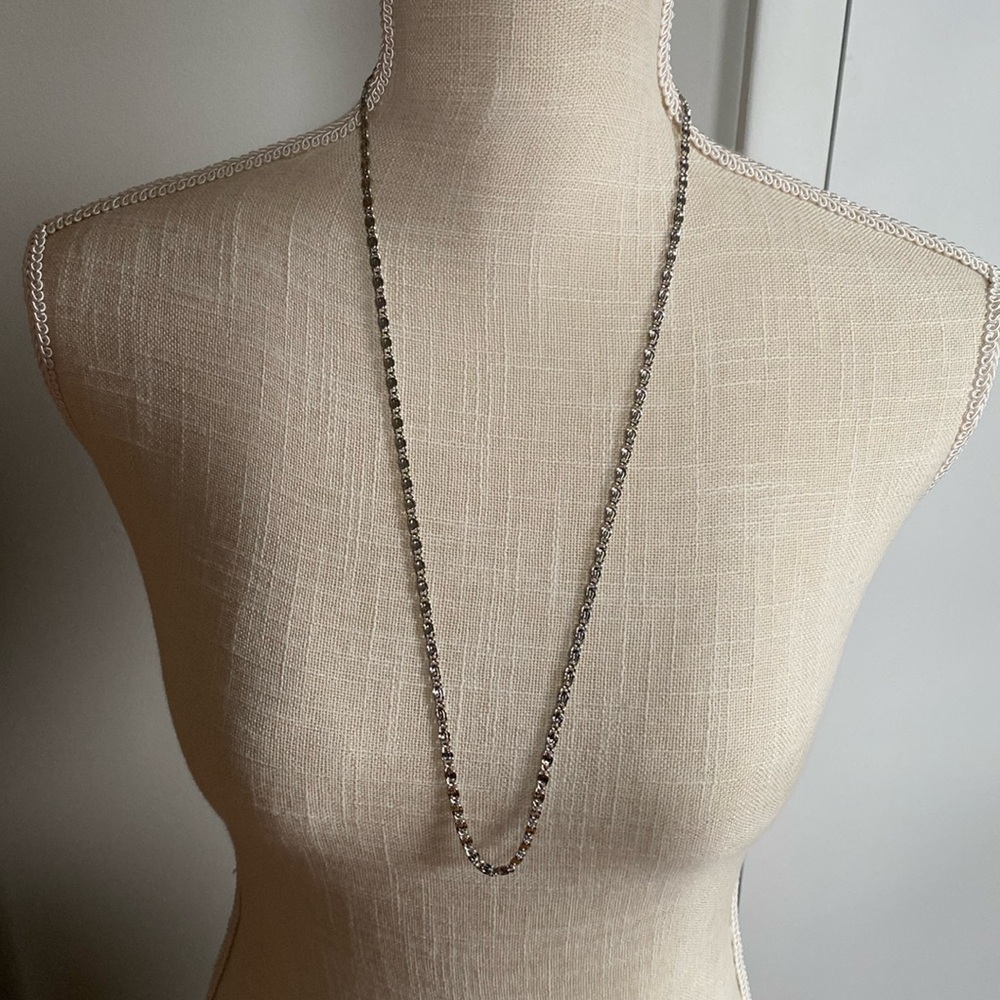 Silvertone Long Chain Easy Open And Close - image 2